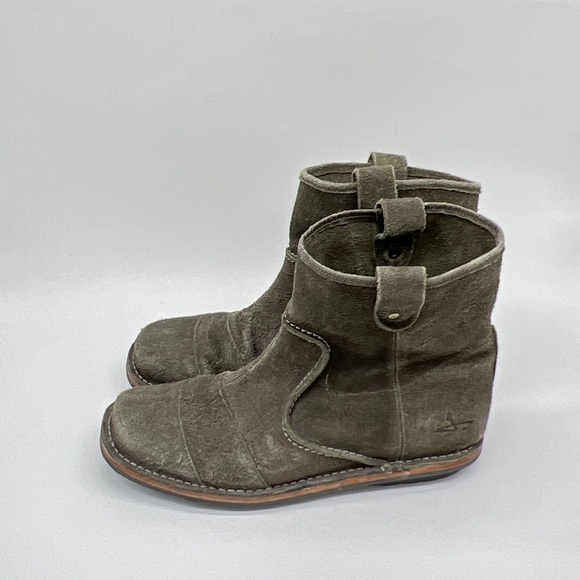J. Shoes Suede  Hoist Leather Boots - Picture 2 of 11